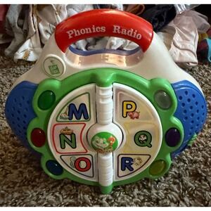 LeapFrog Phonics Radio Songs-Letters-Lights